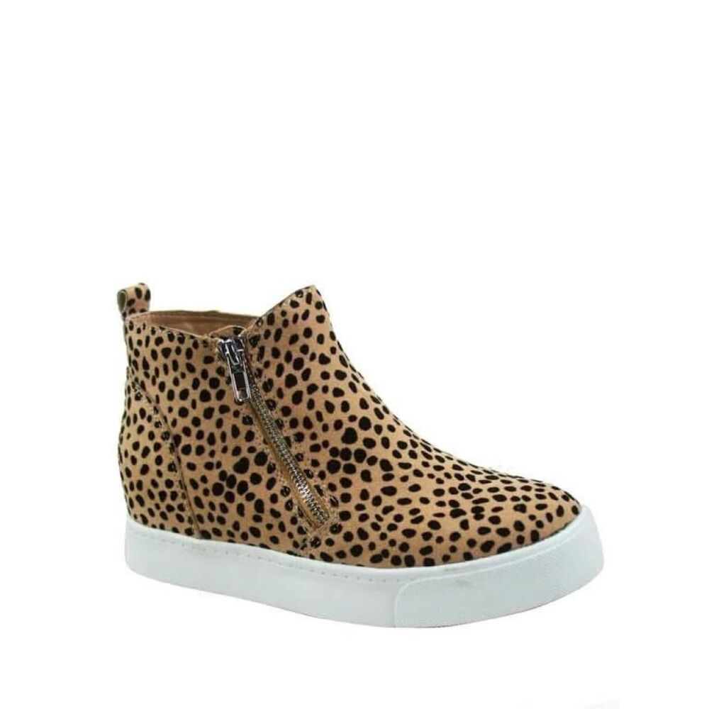 Pink-soda Women's Tan and Brown Boots